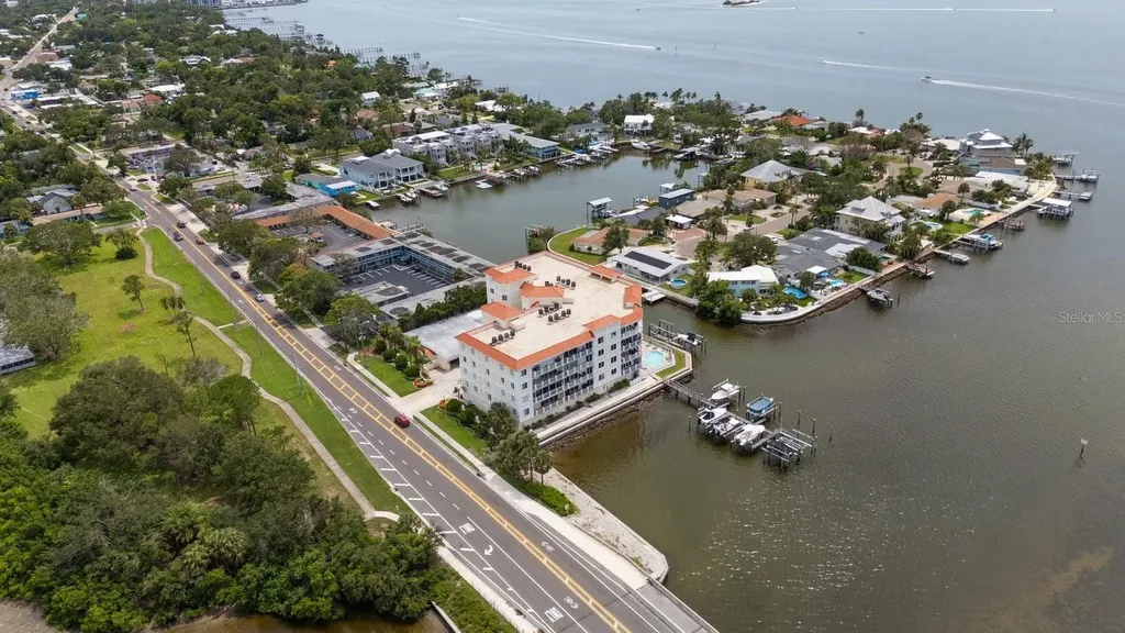 1860 N Fort Harrison Avenue Clearwater FL 33755