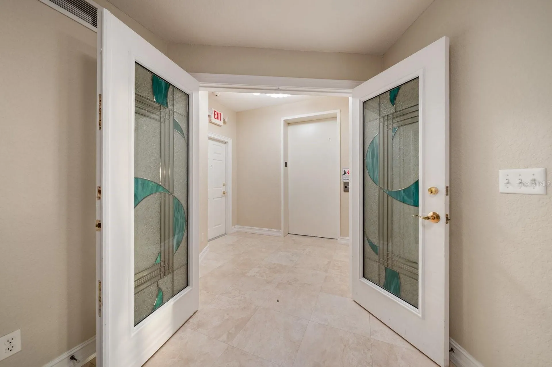 1860 N Fort Harrison Avenue Clearwater FL 33755
