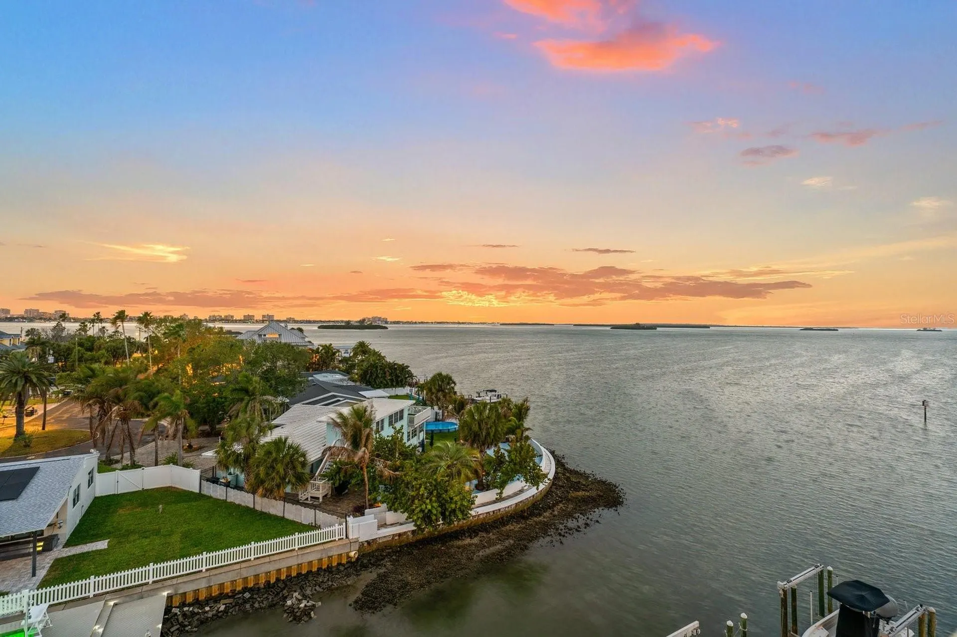 1860 N Fort Harrison Avenue Clearwater FL 33755