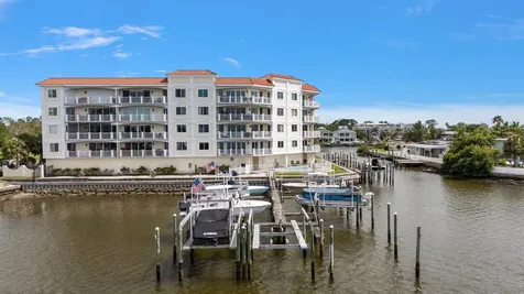 1860 N Fort Harrison Avenue Clearwater FL 33755