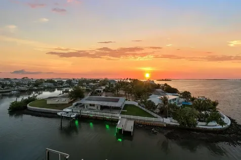 1860 N Fort Harrison Avenue Clearwater FL 33755
