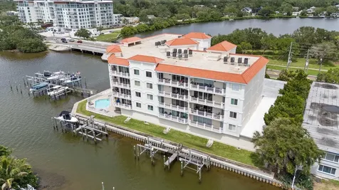 1860 N Fort Harrison Avenue Clearwater FL 33755