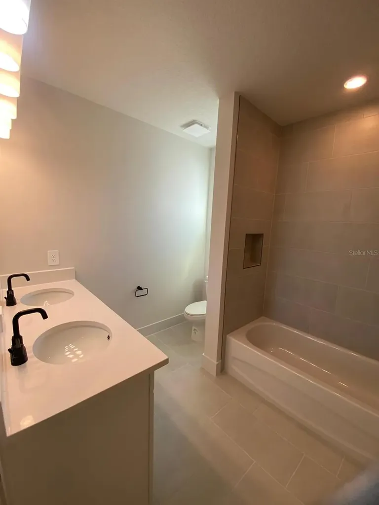 9493 Emerald Berry Drive Winter Garden FL 34787