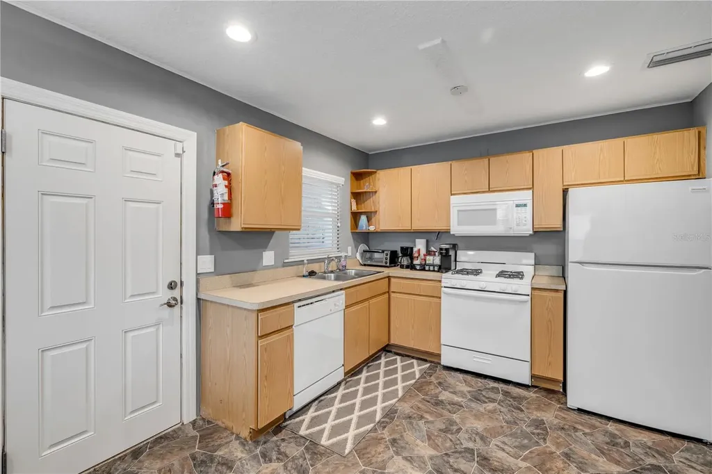 240 N Ridgewood Avenue Edgewater FL 32132