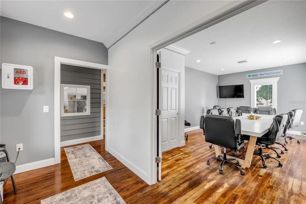 240 N Ridgewood Avenue Edgewater FL 32132