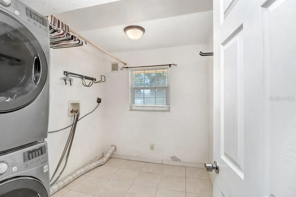 200 Country Club Drive Largo FL 33771