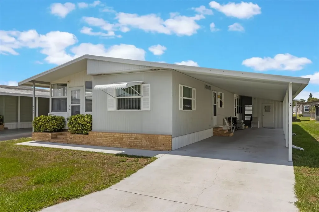 4246 Cedarwood Street Winter Haven FL 33880