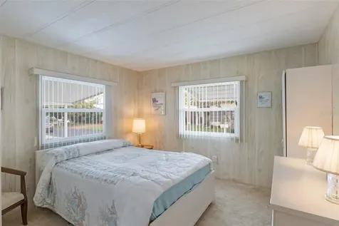 4246 Cedarwood Street Winter Haven FL 33880