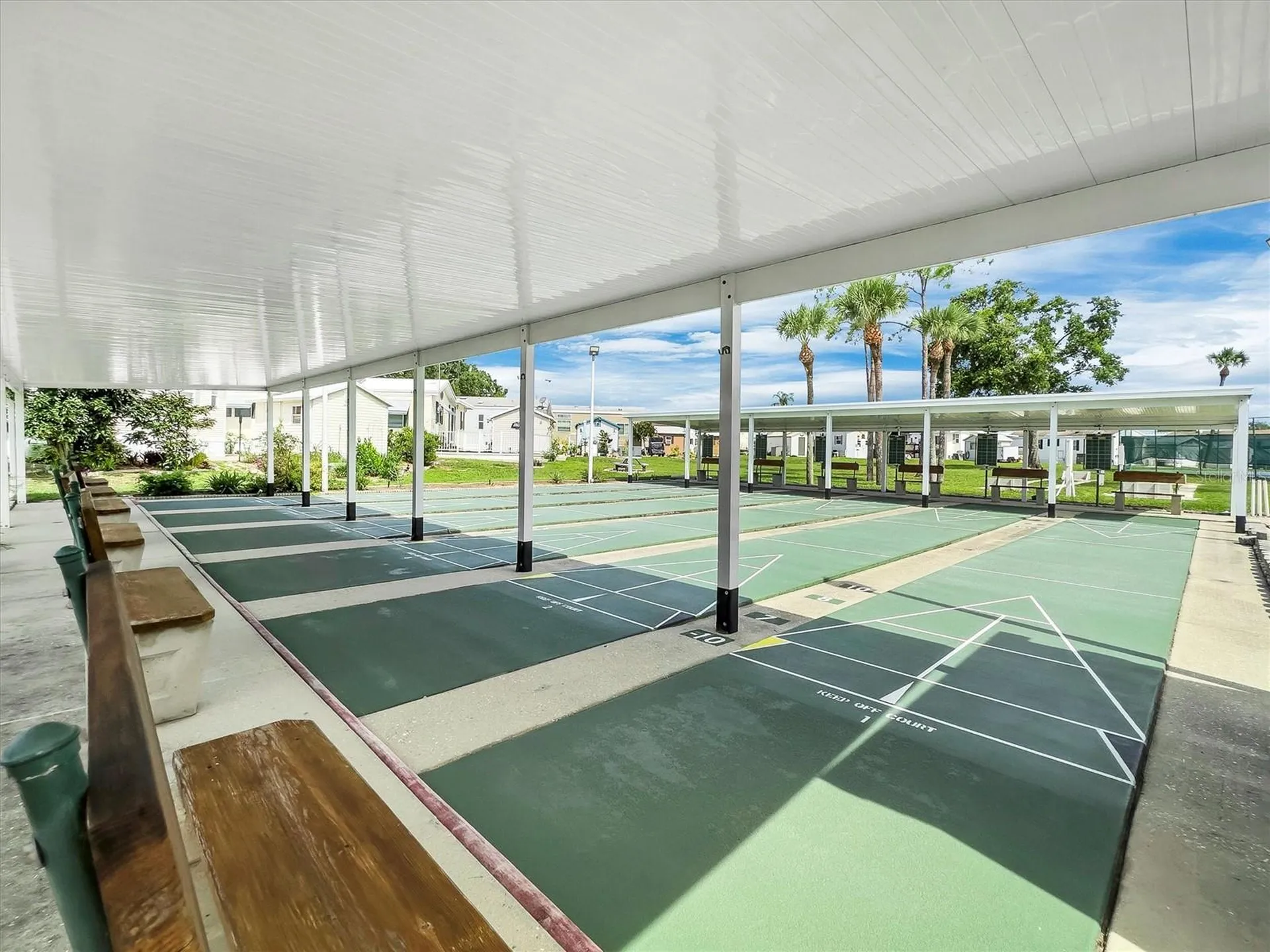 502 Par Pines Boulevard Davenport FL 33837