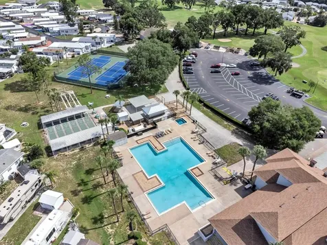 502 Par Pines Boulevard Davenport FL 33837