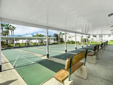502 Par Pines Boulevard Davenport FL 33837