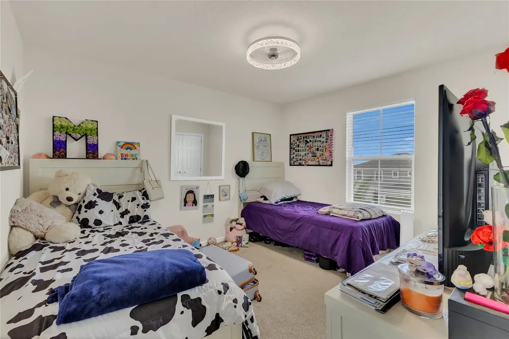 1631 Aspen Avenue Davenport FL 33837