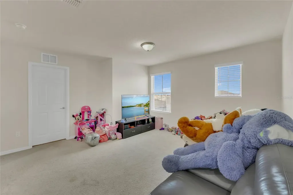 1631 Aspen Avenue Davenport FL 33837