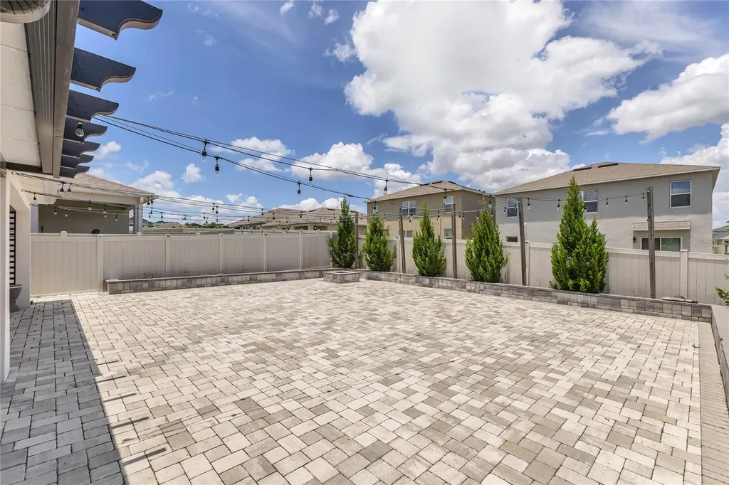 1631 Aspen Avenue Davenport FL 33837