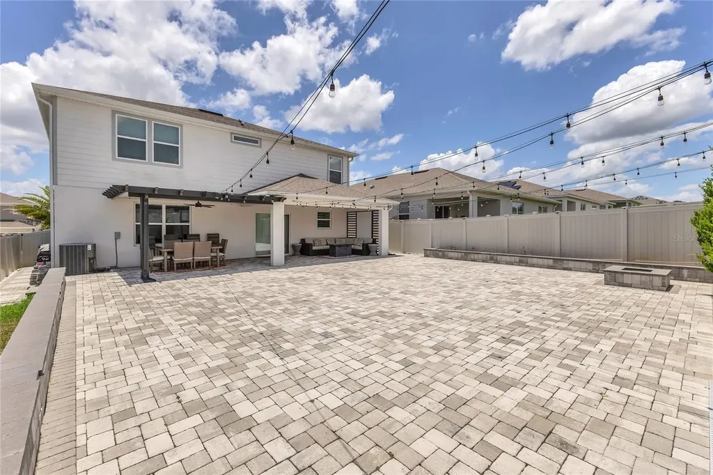 1631 Aspen Avenue Davenport FL 33837