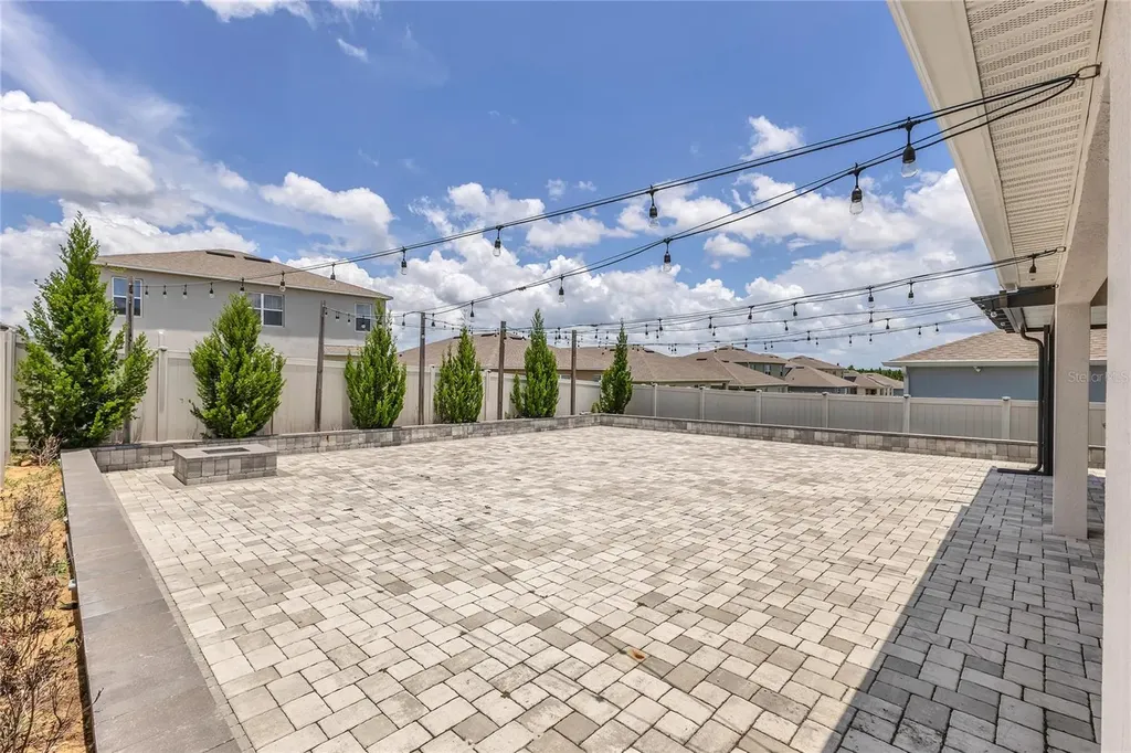 1631 Aspen Avenue Davenport FL 33837