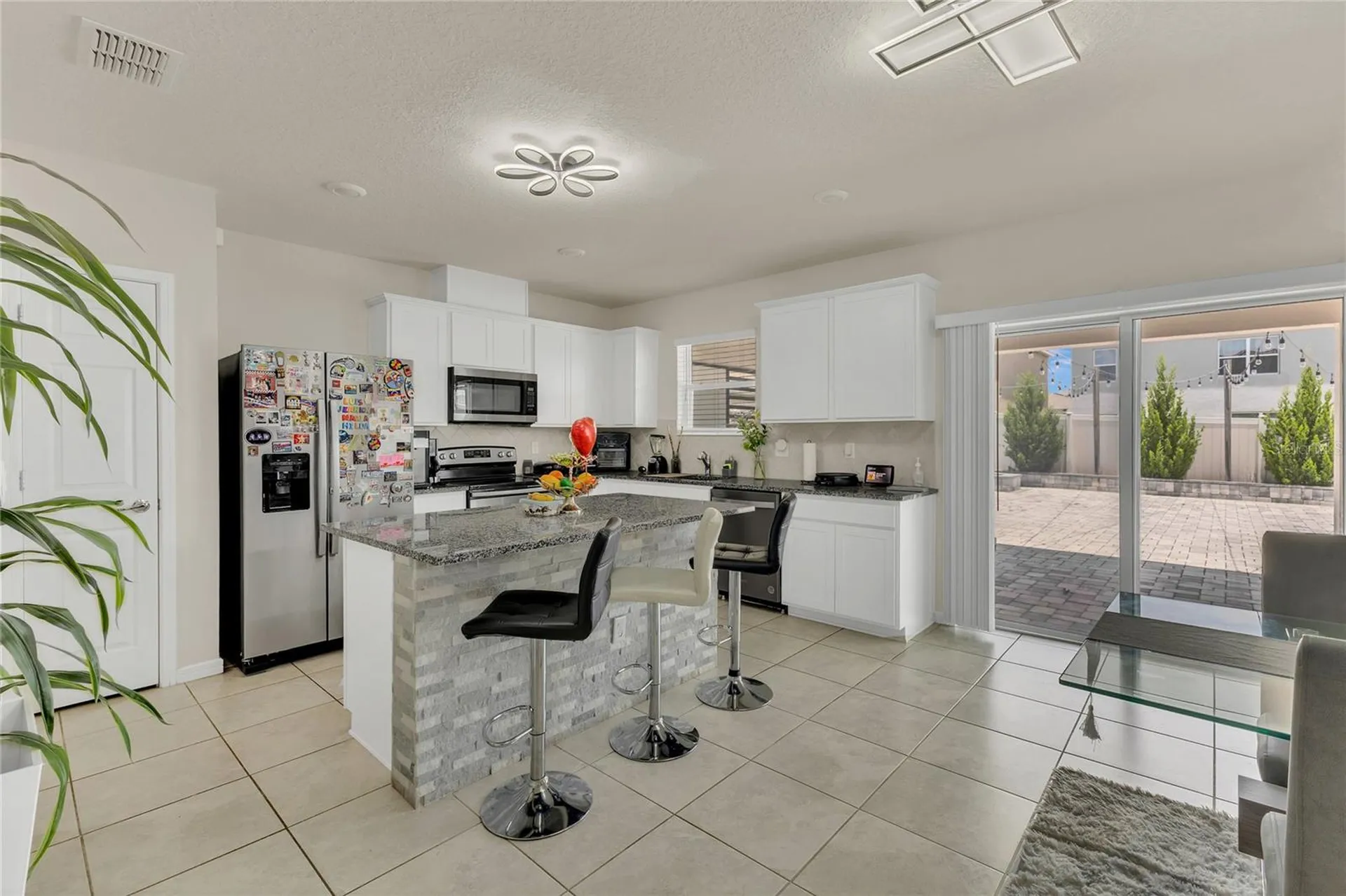 1631 Aspen Avenue Davenport FL 33837
