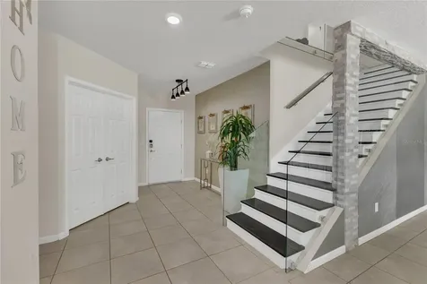 1631 Aspen Avenue Davenport FL 33837