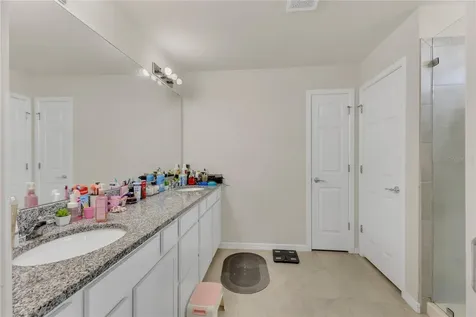 1631 Aspen Avenue Davenport FL 33837
