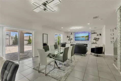 1631 Aspen Avenue Davenport FL 33837