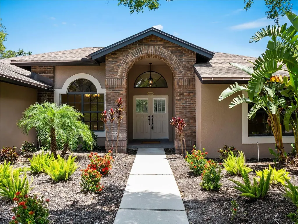 10009 Clubhouse Drive Bradenton FL 34202