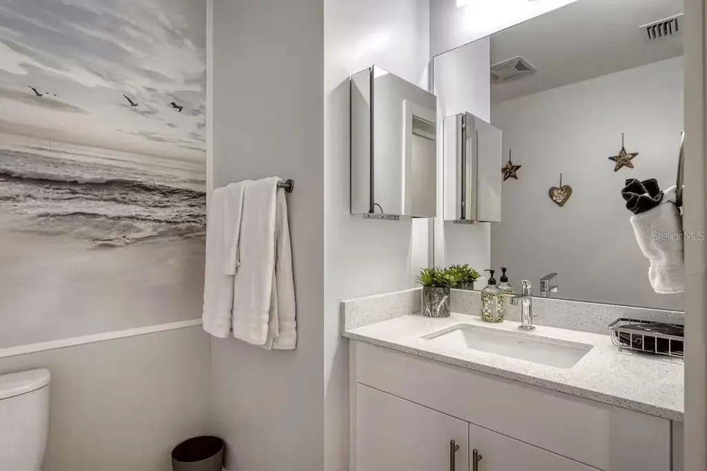 1709 N Tamiami Trail Sarasota FL 34234