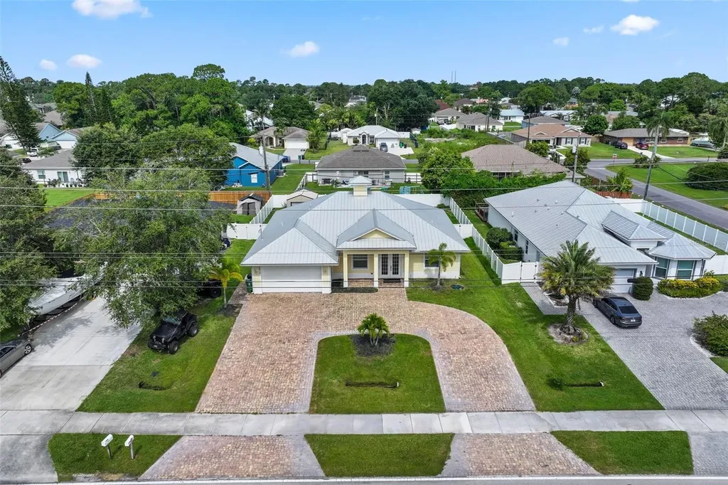 2912 SW Savona Boulevard Port St Lucie FL 34953