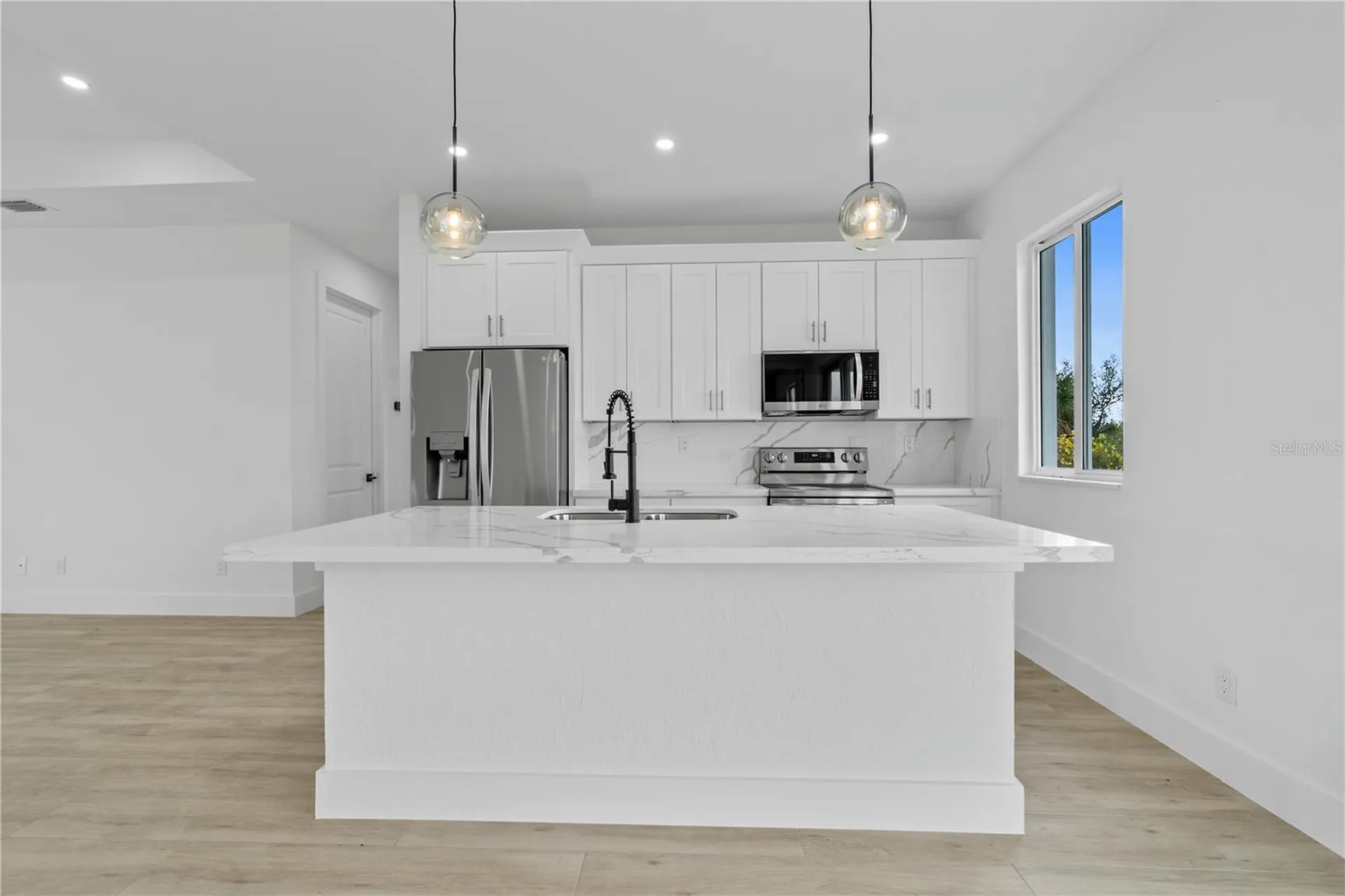 13438 Mcintosh Avenue Port Charlotte FL 33981