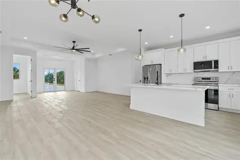 13438 Mcintosh Avenue Port Charlotte FL 33981