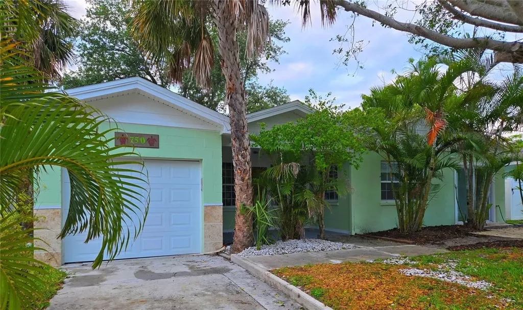 750 Bay Esplanade Clearwater Beach FL 33767