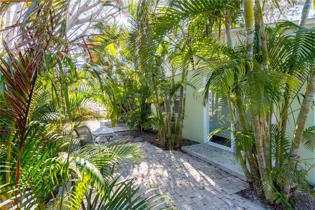 750 Bay Esplanade Clearwater Beach FL 33767