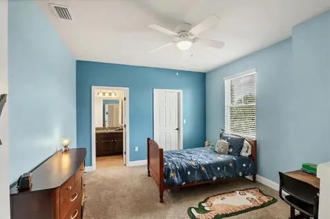 7536 Aguila Drive Sarasota FL 34240