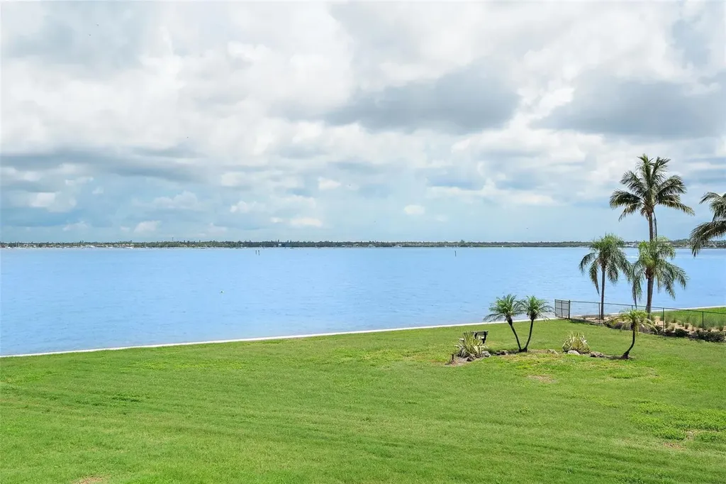 5151 Isla Key Boulevard S St Petersburg FL 33715
