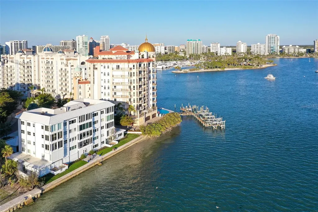 400 Golden Gate Point Sarasota FL 34236