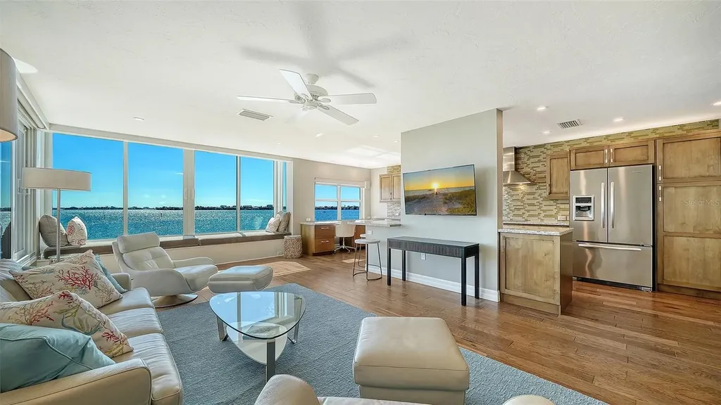 400 Golden Gate Point Sarasota FL 34236