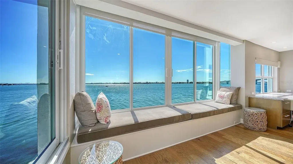 400 Golden Gate Point Sarasota FL 34236
