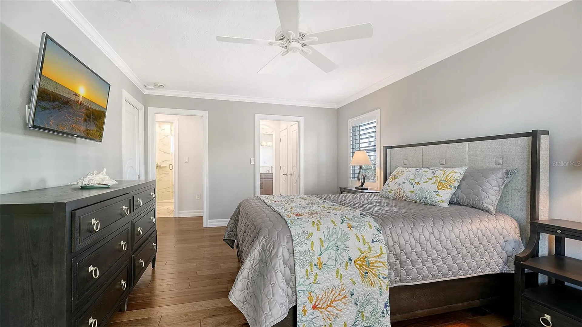 400 Golden Gate Point Sarasota FL 34236