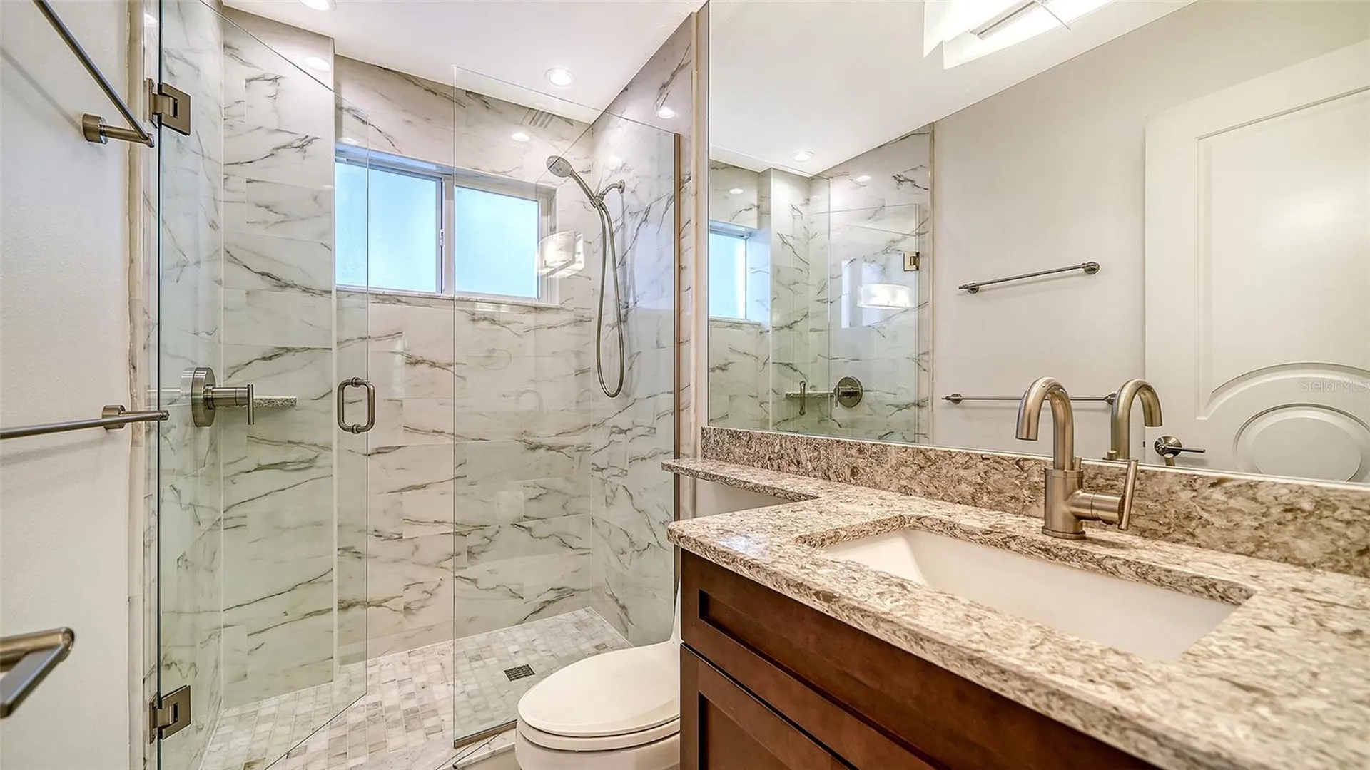 400 Golden Gate Point Sarasota FL 34236