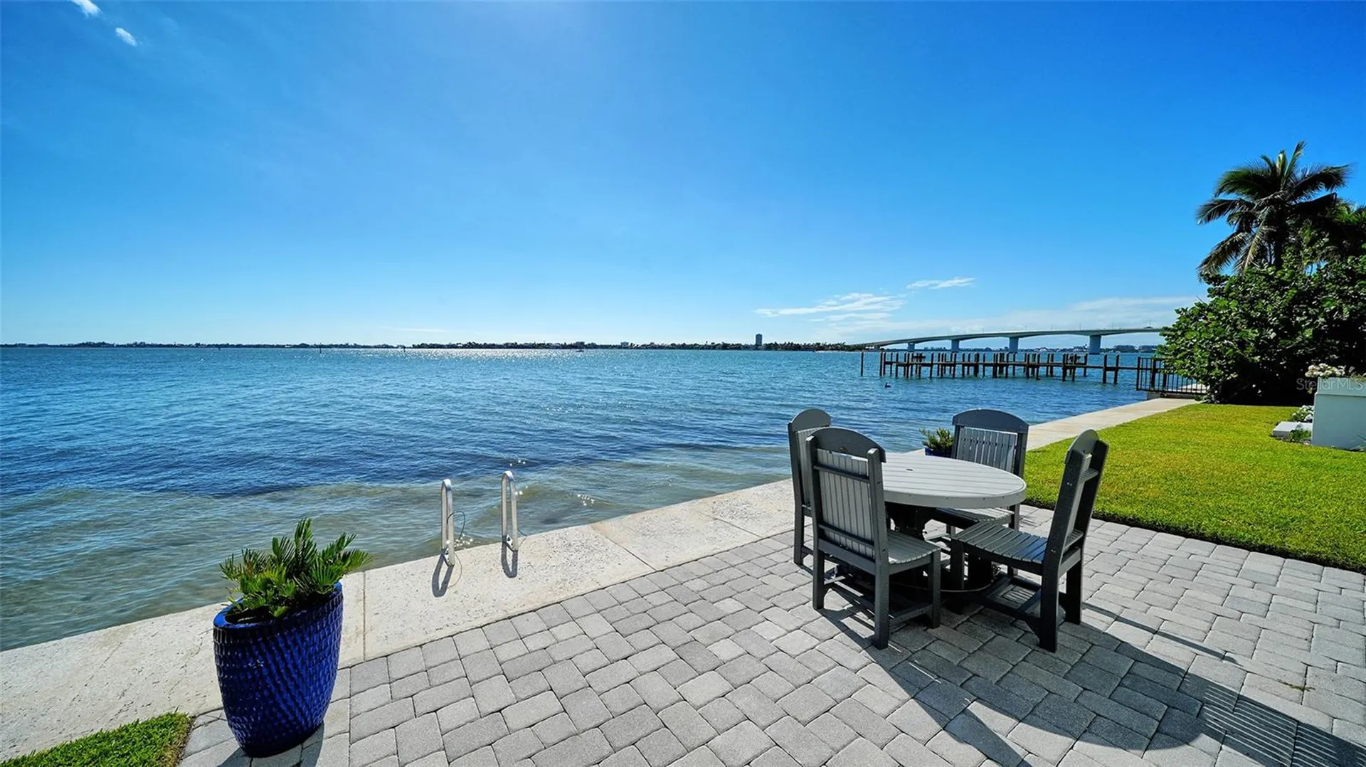 400 Golden Gate Point Sarasota FL 34236