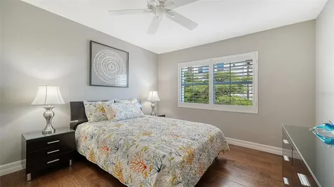 400 Golden Gate Point Sarasota FL 34236