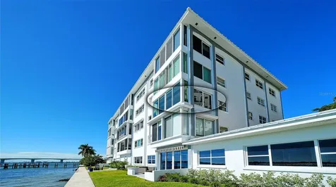 400 Golden Gate Point Sarasota FL 34236