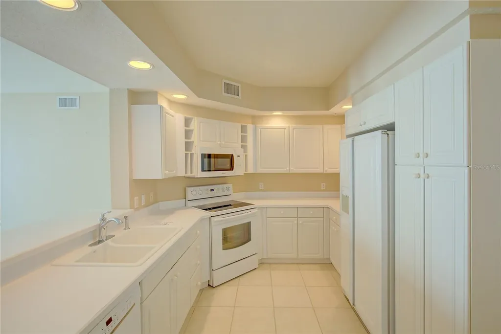 1170 Gulf Boulevard Clearwater Beach FL 33767