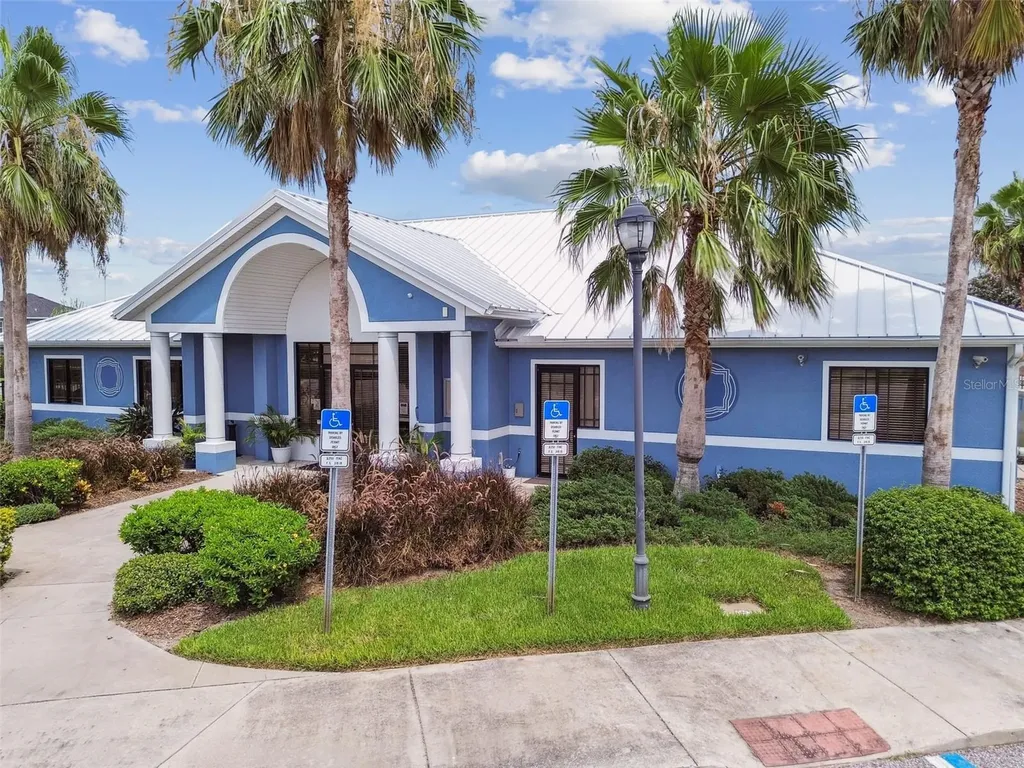 7842 Carriage Pointe Drive Gibsonton FL 33534
