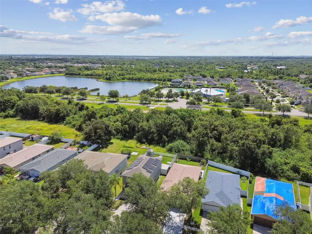 7842 Carriage Pointe Drive Gibsonton FL 33534