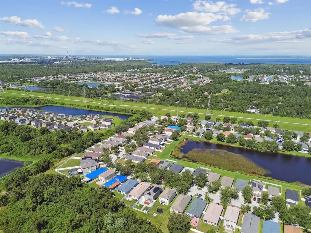 7842 Carriage Pointe Drive Gibsonton FL 33534