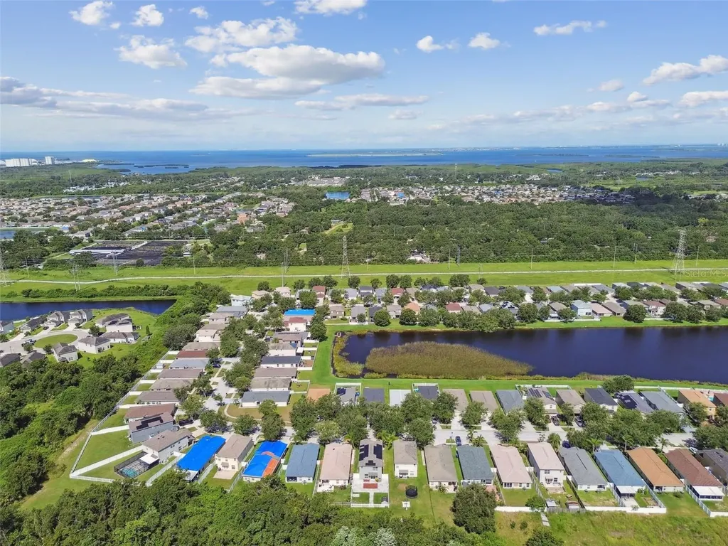 7842 Carriage Pointe Drive Gibsonton FL 33534