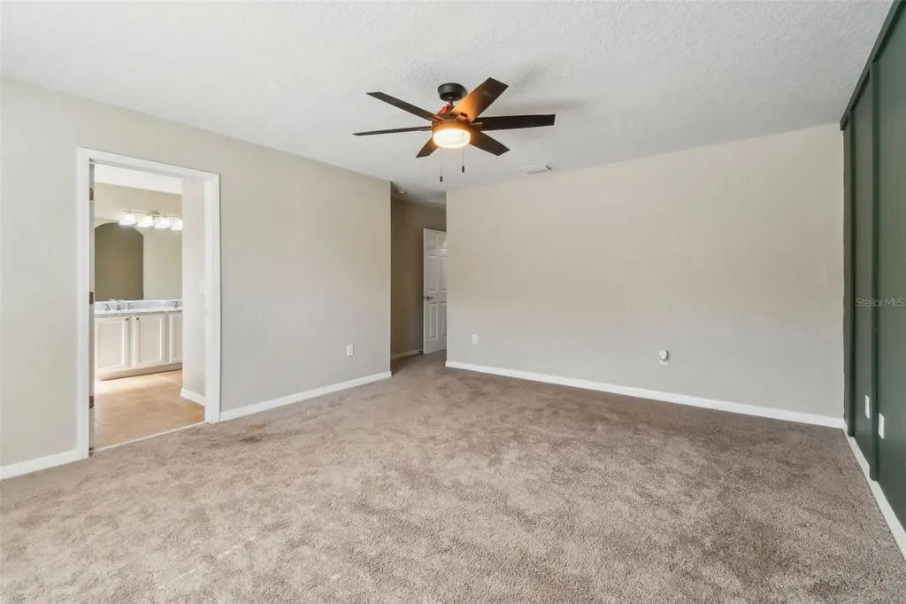 7842 Carriage Pointe Drive Gibsonton FL 33534