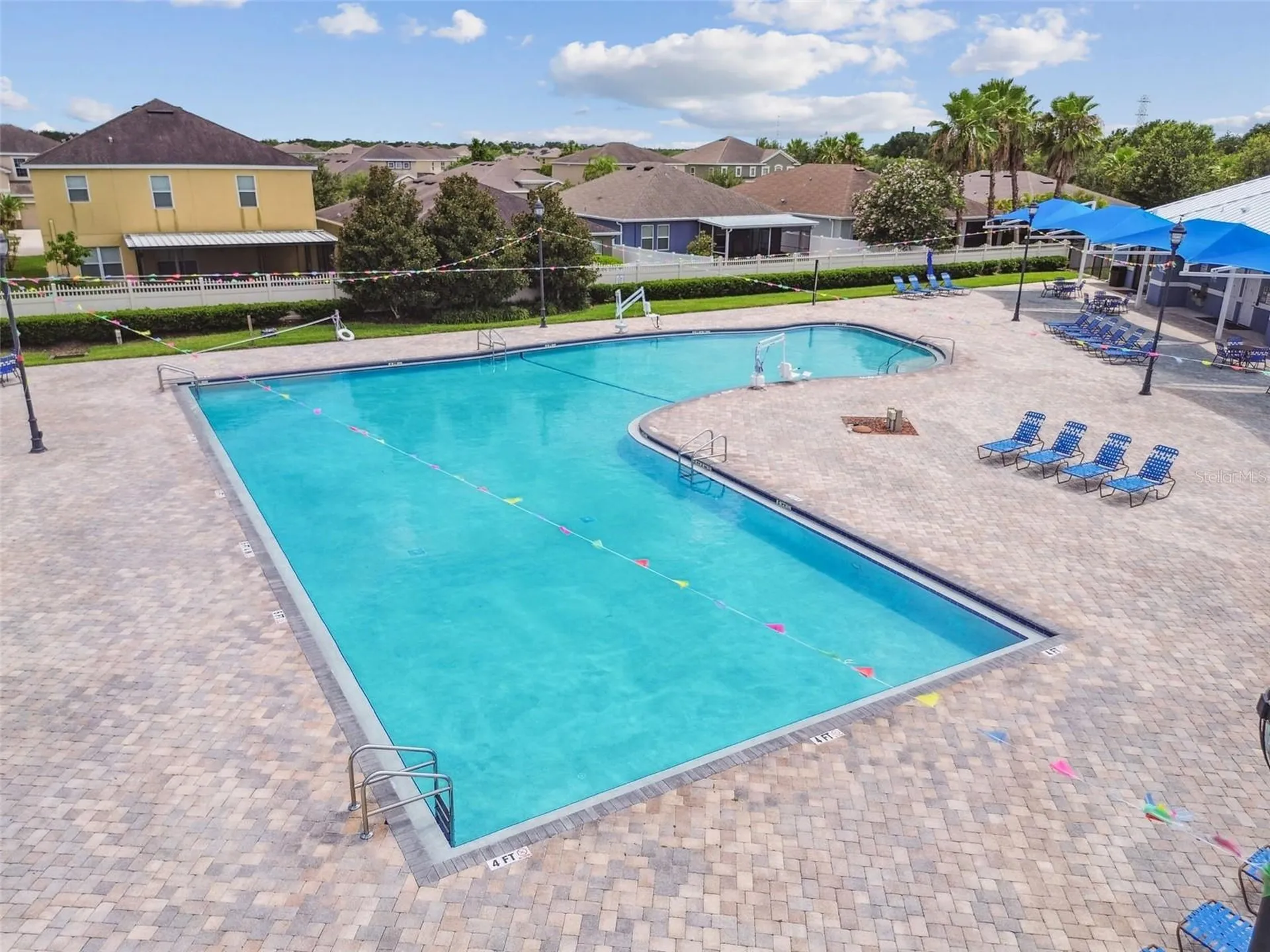 7842 Carriage Pointe Drive Gibsonton FL 33534
