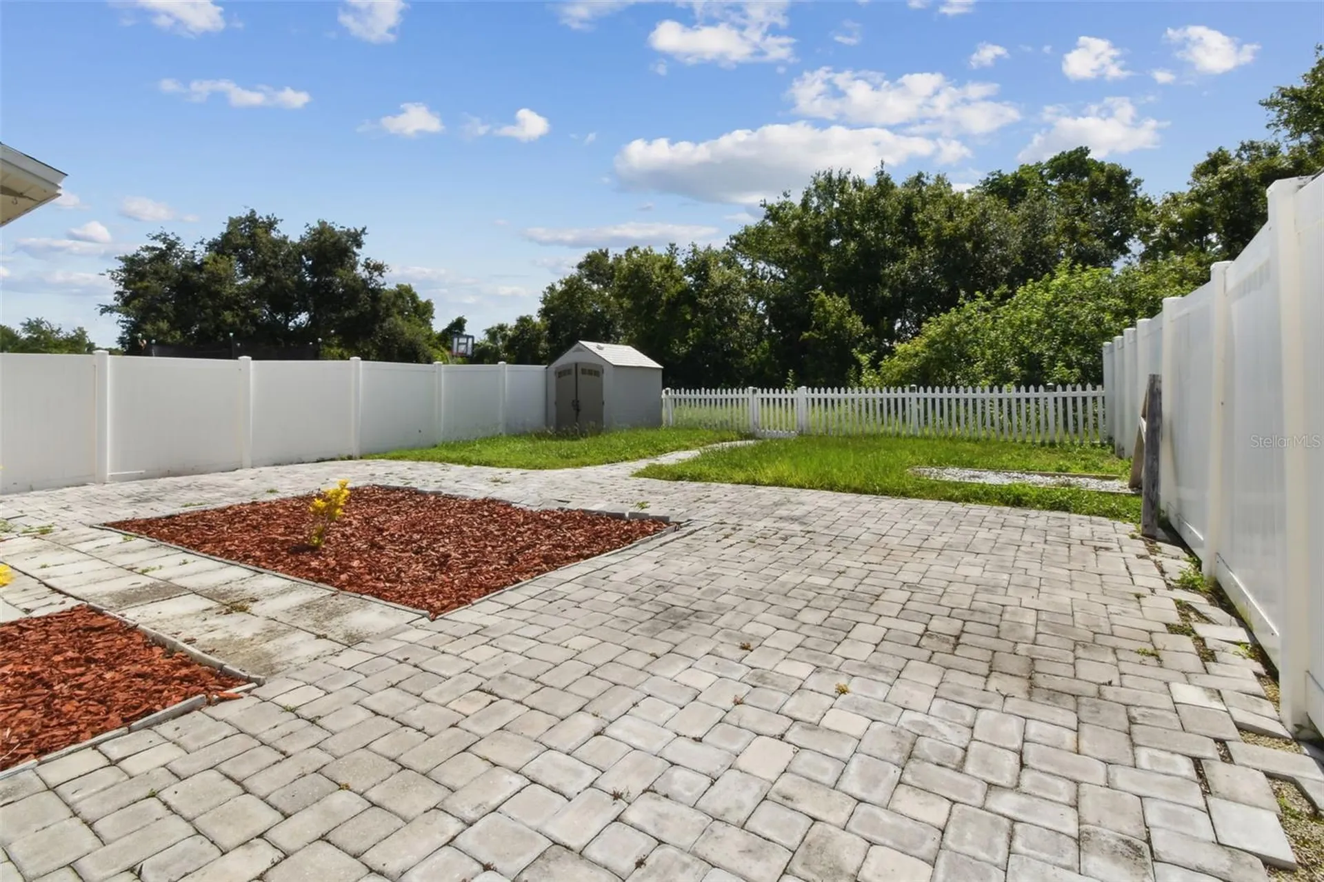 7842 Carriage Pointe Drive Gibsonton FL 33534