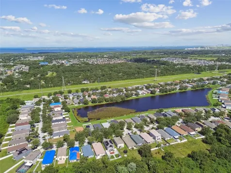 7842 Carriage Pointe Drive Gibsonton FL 33534